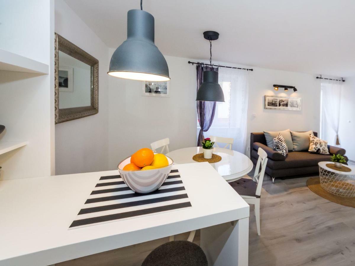 Navis Luxury Apartments Vodice Exterior foto