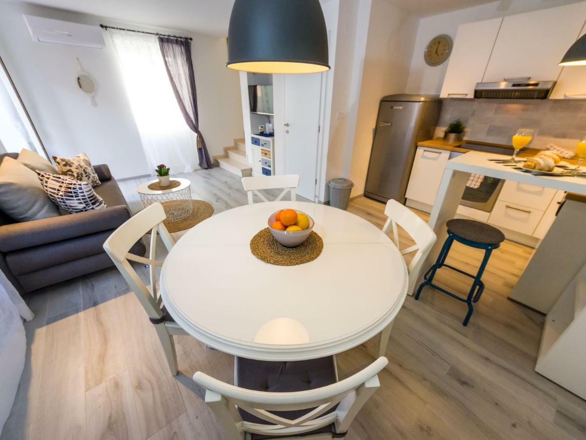 Navis Luxury Apartments Vodice Exterior foto